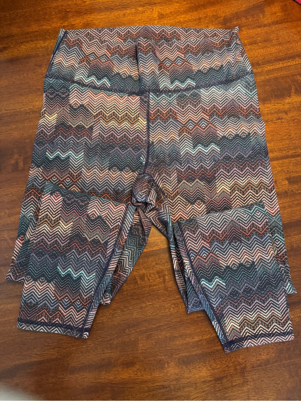 Fabletics Zigzag Chevron Capri Leggings - Black, Brown, Turquoise